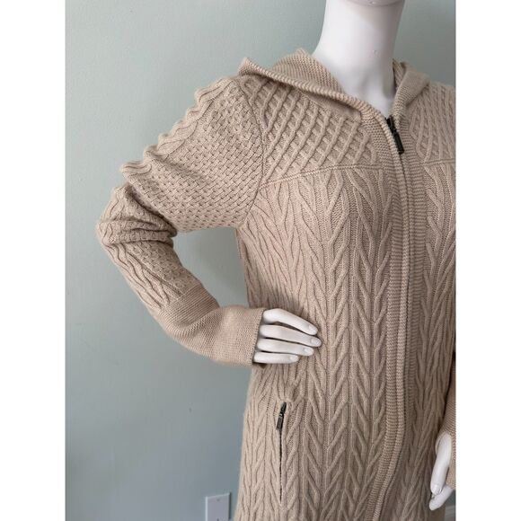 Telluride Clothing Co. Cable Knit Cream Cardigan Hooded Sweater size Large - Picture 8 of 10